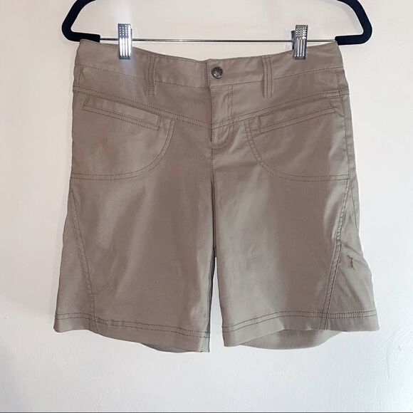 Athleta Dipper Bermuda hiking shorts - Picture 2 of 12